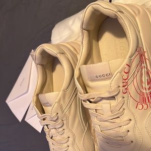 GUCCI RHYTHON SNEAKERS